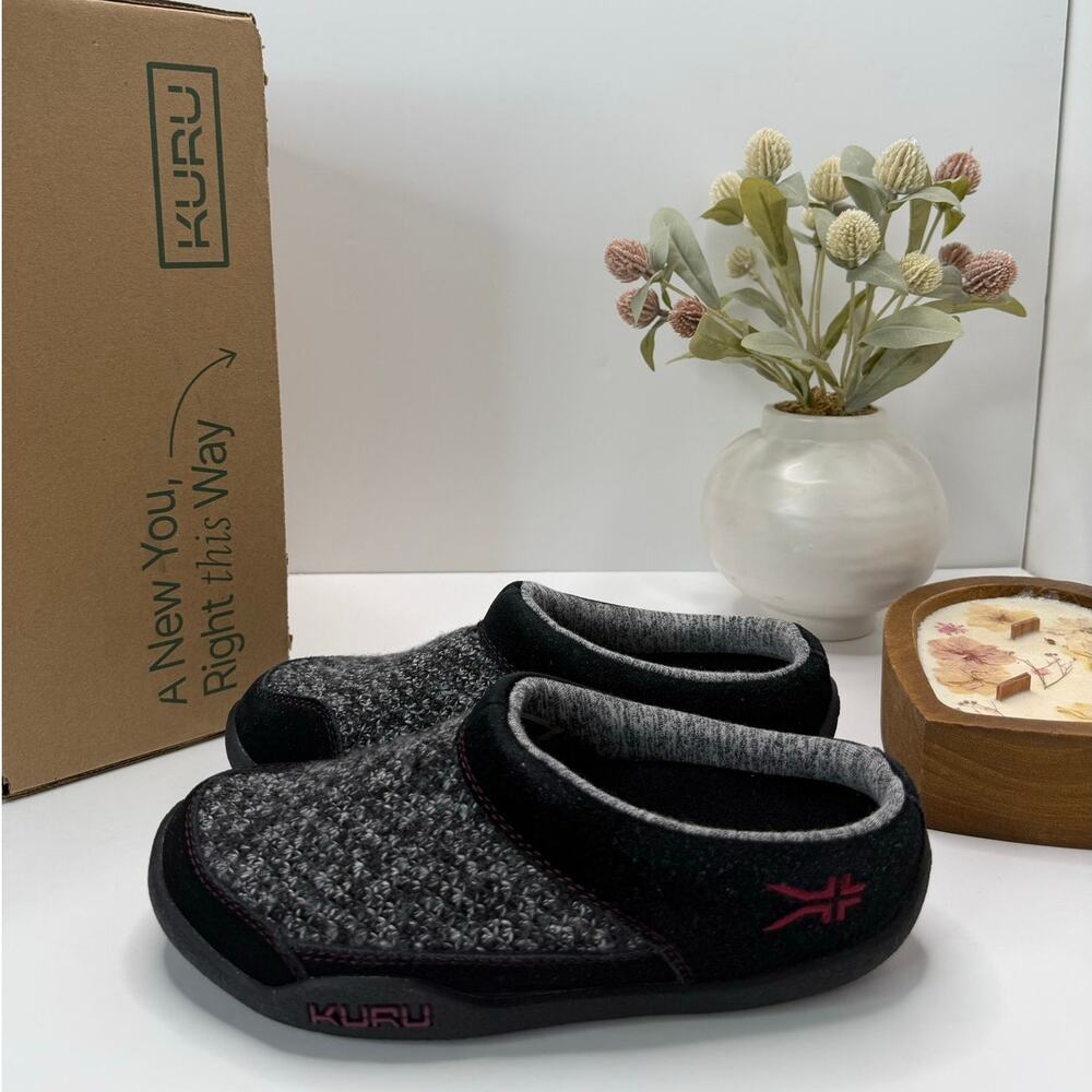 Kuru Draft Slip On Mule Slipper Comfort Black/Ruby Red Women 6M Tried On